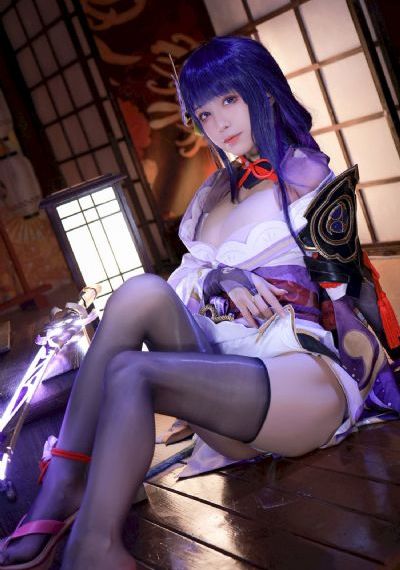 日本精品久久中文字幕_720高清视频播放